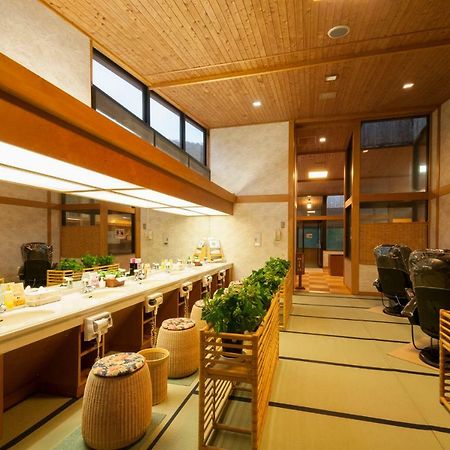 Okada Ryokan Warakutei Takayama  Exterior photo