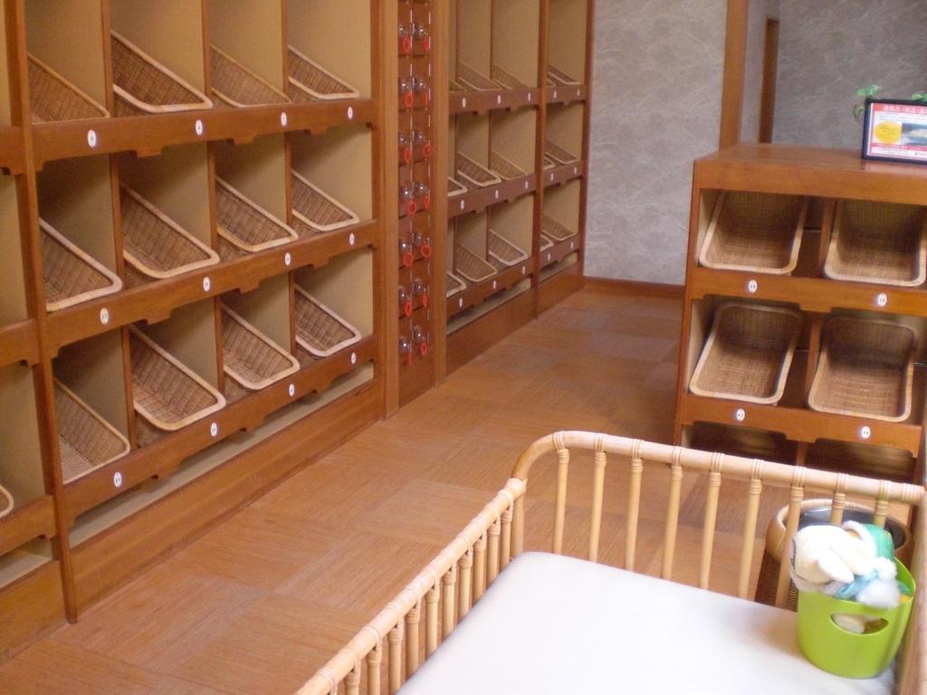 Okada Ryokan Warakutei Takayama  Exterior photo