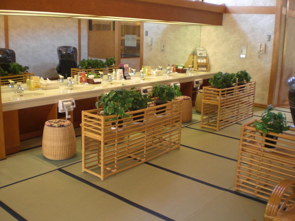 Okada Ryokan Warakutei Takayama  Exterior photo