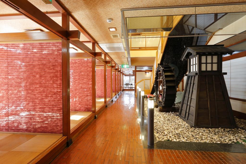 Okada Ryokan Warakutei Takayama  Exterior photo