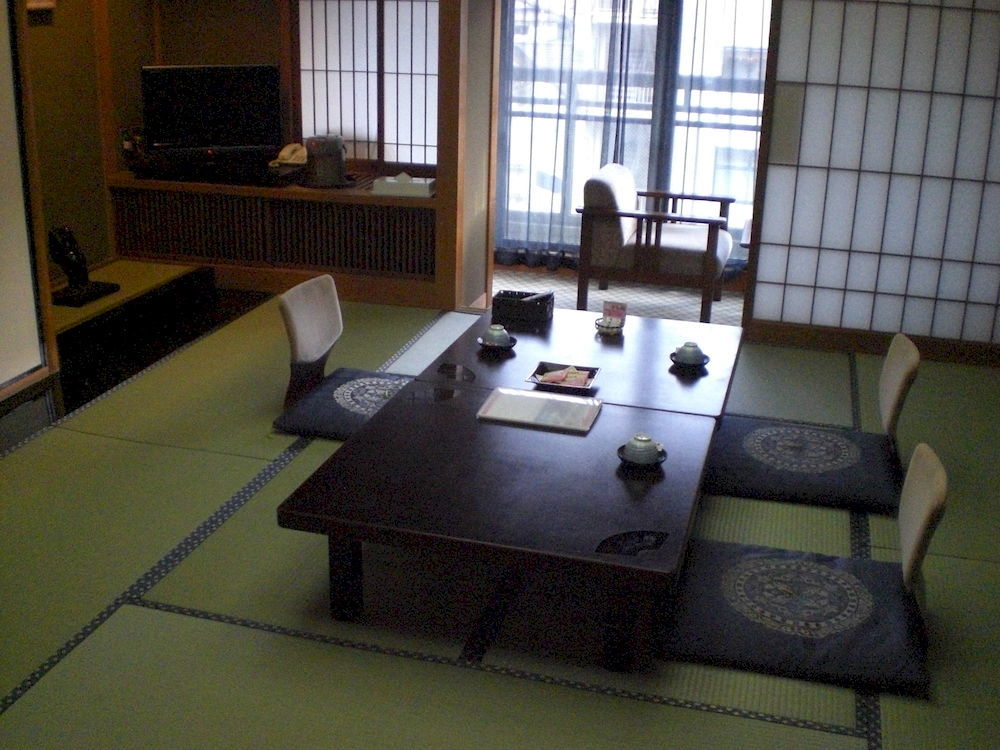 Okada Ryokan Warakutei Takayama  Exterior photo