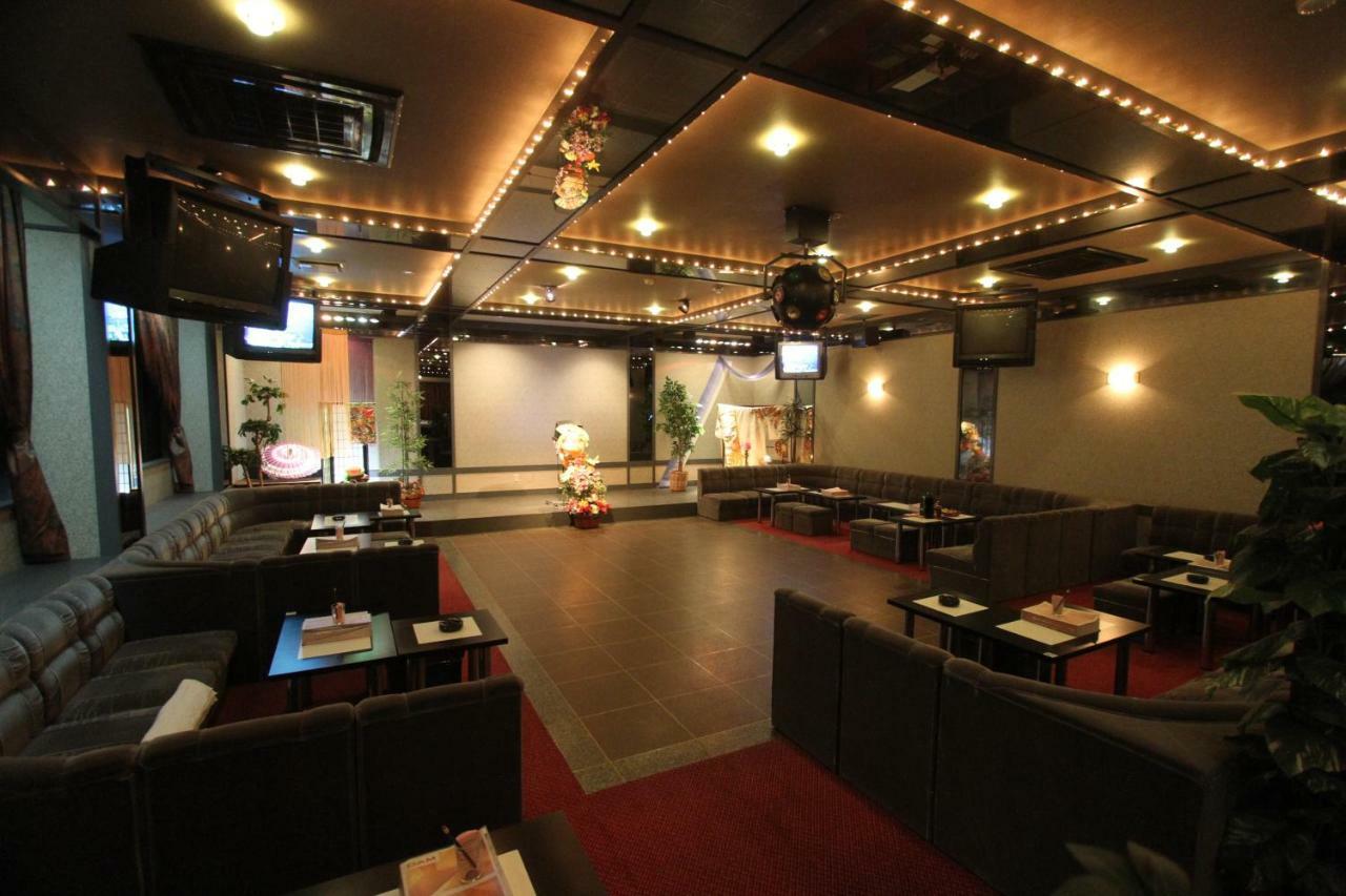 Okada Ryokan Warakutei Takayama  Exterior photo